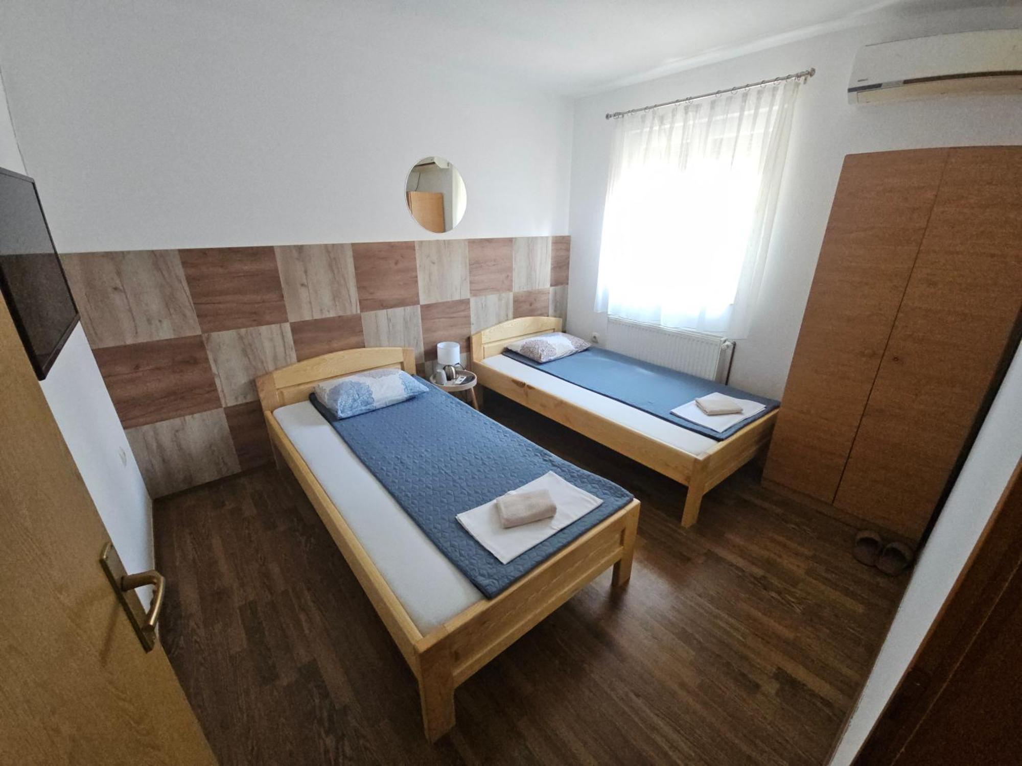 Restoran I Sobe "Tocak" Bed and Breakfast Doboj Buitenkant foto