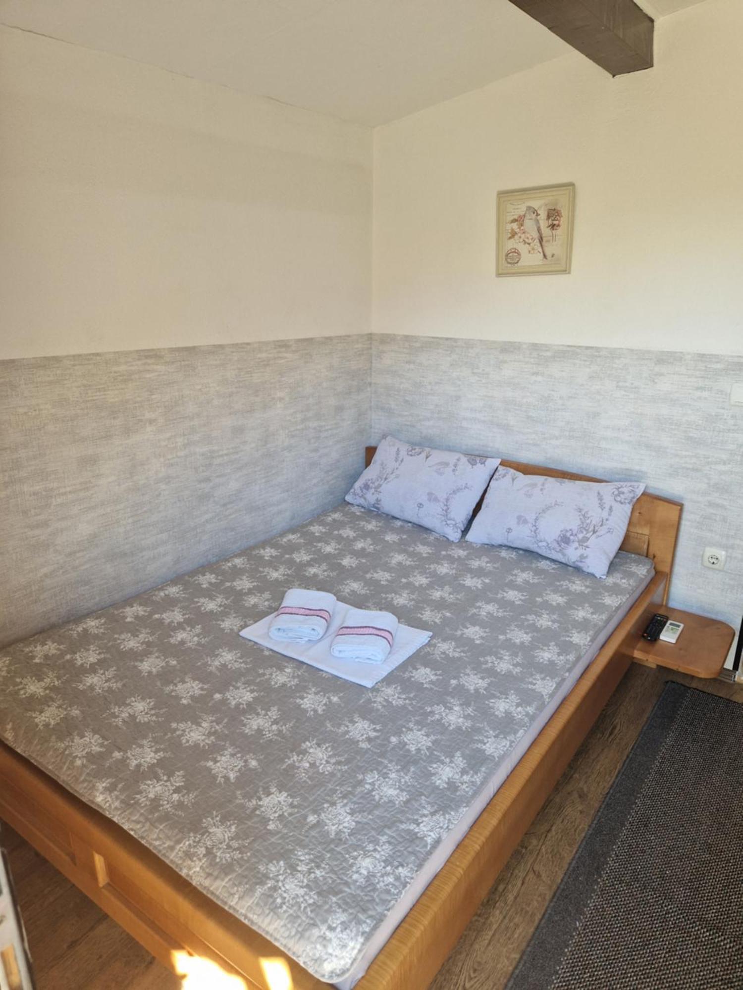 Restoran I Sobe "Tocak" Bed and Breakfast Doboj Buitenkant foto